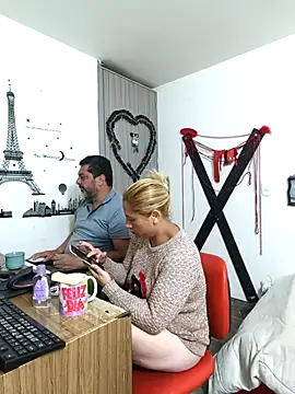 hotandfierylatinos2023 online show from October 16, 2025, 9:39 am