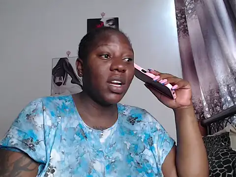 Snapshot of Whimsicalwillow chatting on November 13, 2025, 9:35 am Whimsicalwillow online show from November 13, 2025, 9:35 am