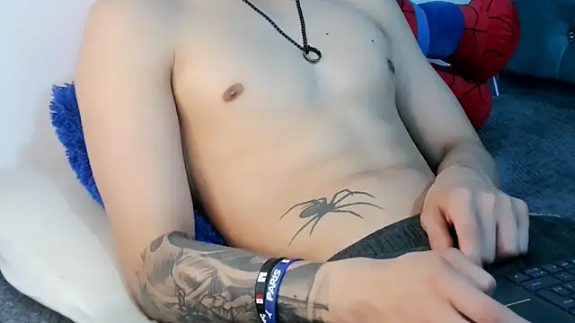 Snapshot of _Thomas_hot_ chatting on March 5, 2026, 4:42 am Thomas hot online show from March 5, 2026, 4:42 am