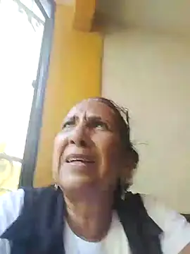 Snapshot of SWEET_LOVER01 chatting on December 12, 2024, 8:43 pm SWEET LOVER01 online show from December 12, 2024, 8:43 pm