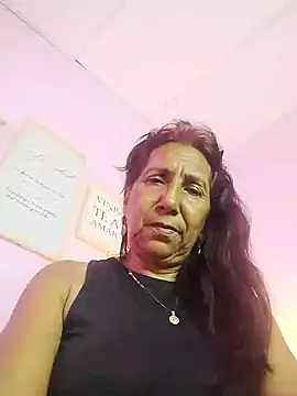 Snapshot of SWEET_LOVER01 chatting on December 8, 2024, 6:01 am SWEET LOVER01 online show from December 8, 2024, 6:01 am