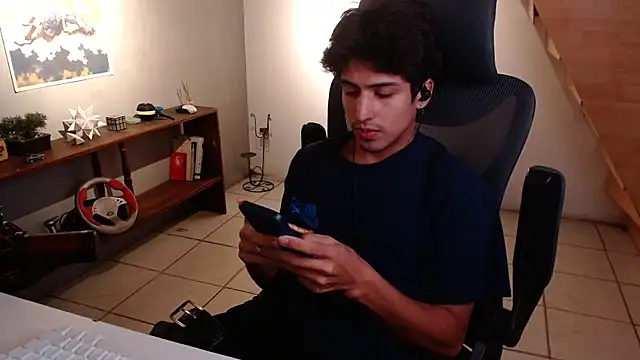 Snapshot of Thieves9 chatting on February 9, 2026, 8:23 am Thieves9 online show from February 9, 2026, 8:23 am