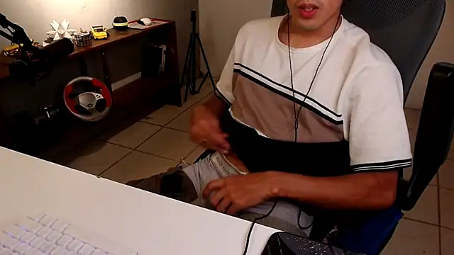 Thieves9 online show from May 19, 2026, 2:51 am