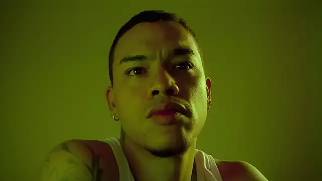 Snapshot of Osiiriis chatting on February 26, 2025, 5:24 am Osiiriis online show from February 26, 2025, 5:24 am