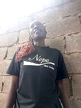 Swirly blac online show from February 23, 2026, 12:06 pm