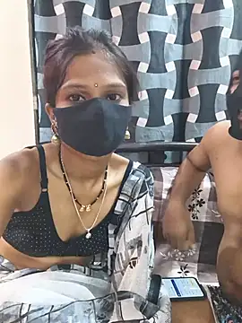 sexycouplemh09 online show from May 18, 2026, 2:55 pm