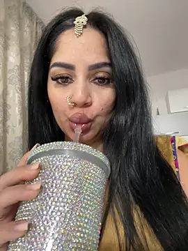  adelle online show from February 7, 2026, 12:13 pm