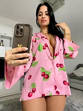  adelle online show from November 9, 2025, 10:08 am