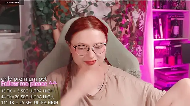 me  hanna online show from June 21, 2026, 3:12 am