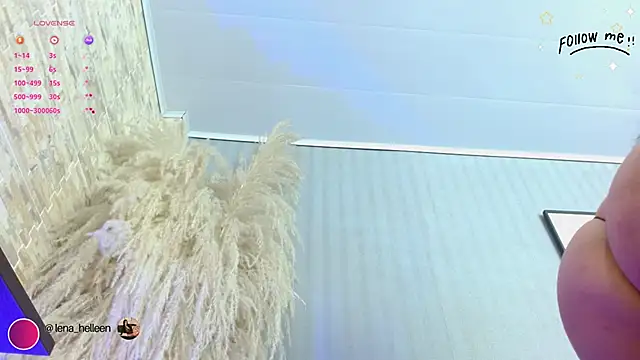 Snapshot of Lena_helleen chatting on October 23, 2025, 12:15 pm Lena helleen online show from October 23, 2025, 12:15 pm