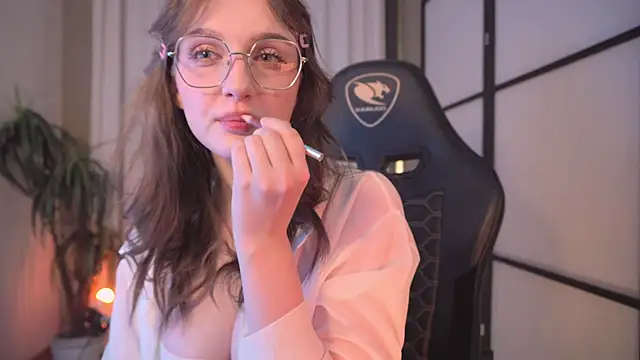 Snapshot of ELLIEJAY chatting on February 26, 2025, 8:36 pm ELLIEJAY online show from February 26, 2025, 8:36 pm