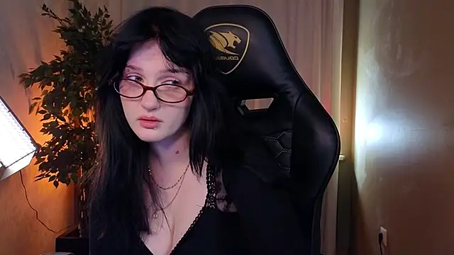 Snapshot of ELLIEJAY chatting on September 20, 2025, 8:14 pm ELLIEJAY online show from September 20, 2025, 8:14 pm