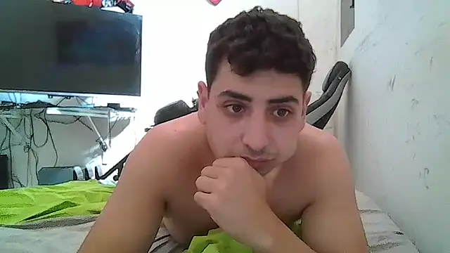 Snapshot of claudio20031 chatting on July 27, 2026, 3:08 pm claudio20031 online show from July 27, 2026, 3:08 pm
