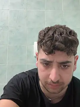 Snapshot of claudio20031 chatting on February 24, 2026, 5:25 pm claudio20031 online show from February 24, 2026, 5:25 pm