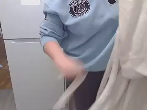 magical mia online show from March 6, 2025, 6:37 pm