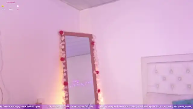 little kawaiigirl  online show from May 16, 2026, 1:37 am