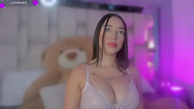 AnthonellaSweet online show from October 25, 2025, 3:38 am