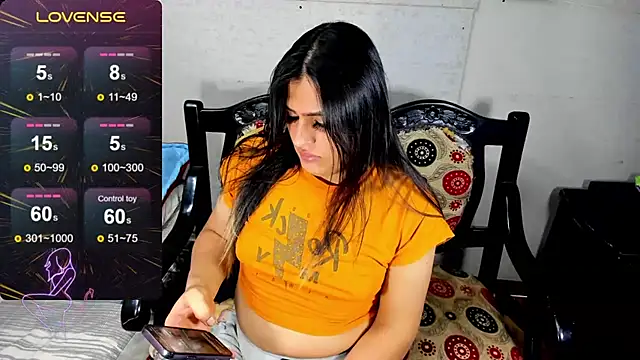 Snapshot of blonde_girl01 chatting on February 27, 2025, 10:31 pm blonde girl01 online show from February 27, 2025, 10:31 pm
