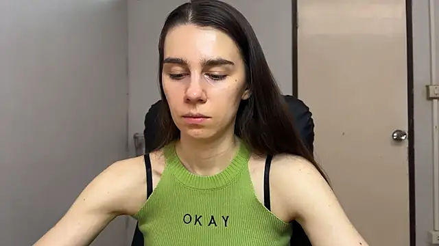 SassyJessi online show from March 13, 2026, 4:17 am