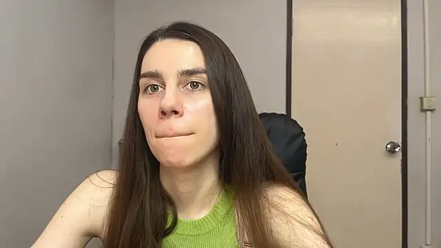 SassyJessi online show from September 25, 2025, 4:18 am