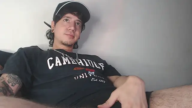 AndyBetti online show from December 3, 2025, 1:50 am