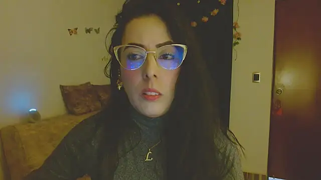 ella peck online show from May 17, 2026, 8:53 pm