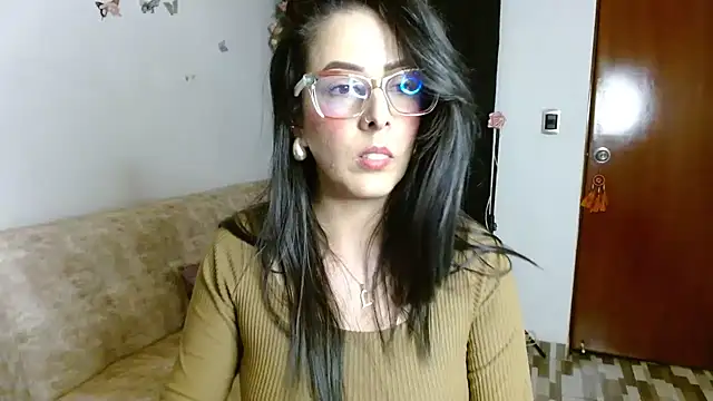 Snapshot of ella_peck chatting on February 26, 2026, 4:34 am ella peck online show from February 26, 2026, 4:34 am