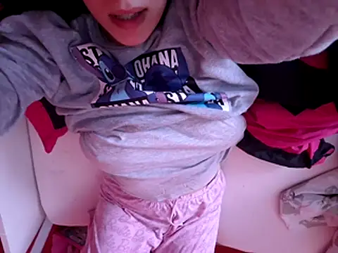 czruz online show from November 26, 2025, 9:42 am