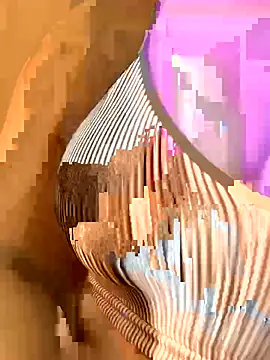 Snapshot of yummydoll97 chatting on February 13, 2025, 8:17 am yummydoll97 online show from February 13, 2025, 8:17 am