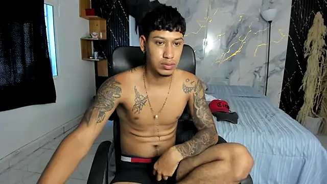 Snapshot of slim_master12 chatting on May 31, 2026, 6:09 pm slim master12 online show from May 31, 2026, 6:09 pm