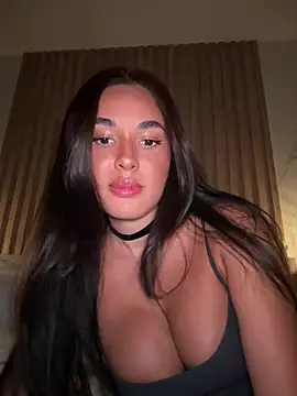 Snapshot of Lizhush_ chatting on January 12, 2025, 5:11 pm Lizhush  online show from January 12, 2025, 5:11 pm