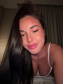 Snapshot of Lizhush_ chatting on February 5, 2025, 4:47 pm Lizhush  online show from February 5, 2025, 4:47 pm