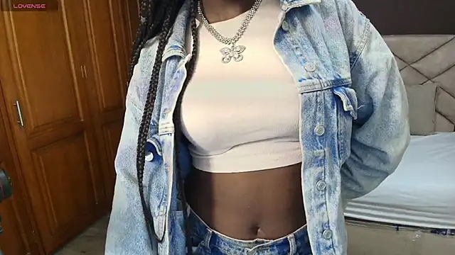 Raquel jones online show from November 3, 2025, 11:47 am