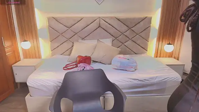 Raquel jones online show from February 13, 2026, 3:06 am