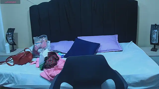 Raquel jones online show from November 23, 2025, 11:31 am