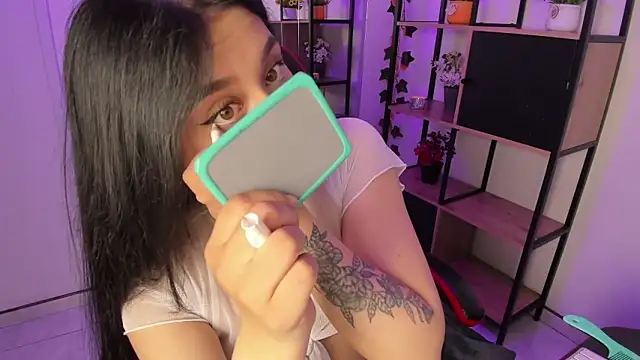 MelodySweett online show from November 7, 2025, 3:22 am