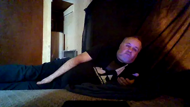 Nightshade7712 online show from December 22, 2025, 9:26 pm