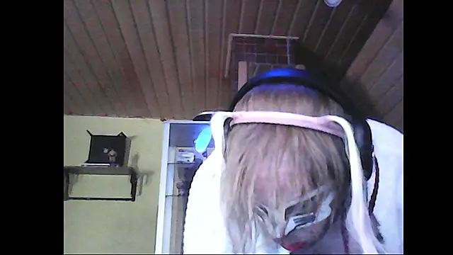 Snapshot of Family666Zombie chatting on May 29, 2026, 10:27 pm Family666Zombie online show from May 29, 2026, 10:27 pm