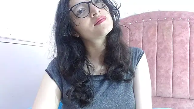 Snapshot of lunazulsj chatting on January 18, 2025, 1:40 pm lunazulsj online show from January 18, 2025, 1:40 pm