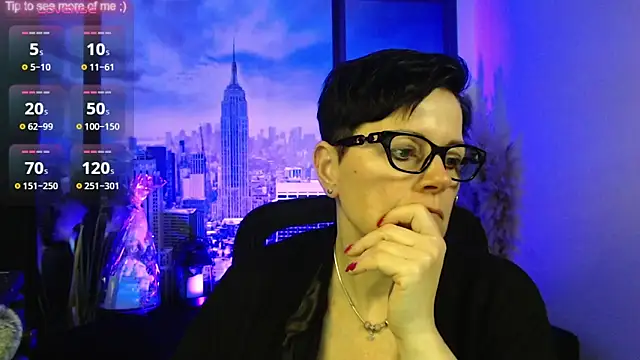 ninarandmann online show from February 3, 2026, 5:29 pm