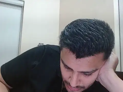 robintoit online show from April 20, 2026, 2:51 pm