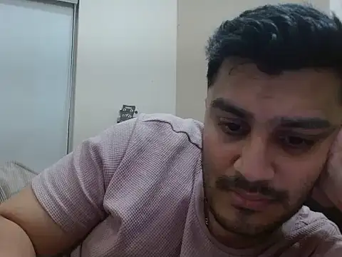 robintoit online show from April 21, 2026, 5:30 pm