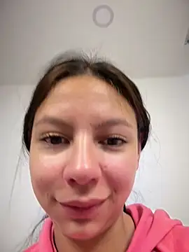 Bonniepark online show from November 13, 2025, 12:09 pm