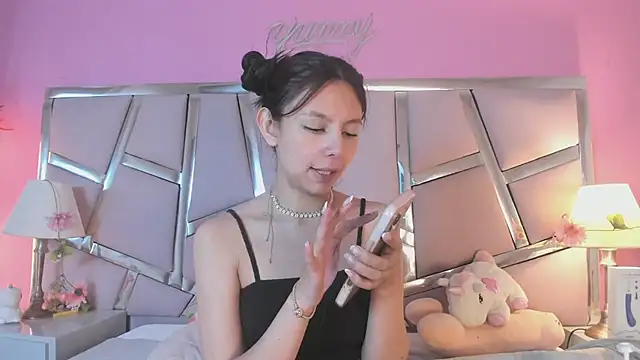 Bonniepark online show from April 29, 2026, 5:41 pm