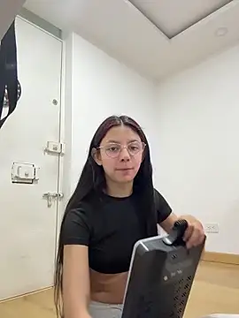 Bonniepark online show from March 27, 2026, 12:08 am