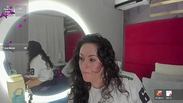 hanny milf online show from February 21, 2026, 2:24 am