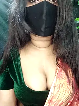 Idhika Paul online show from November 20, 2025, 8:26 am