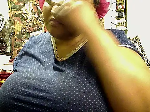 HOTSUGARX5 online show from October 20, 2025, 12:06 pm