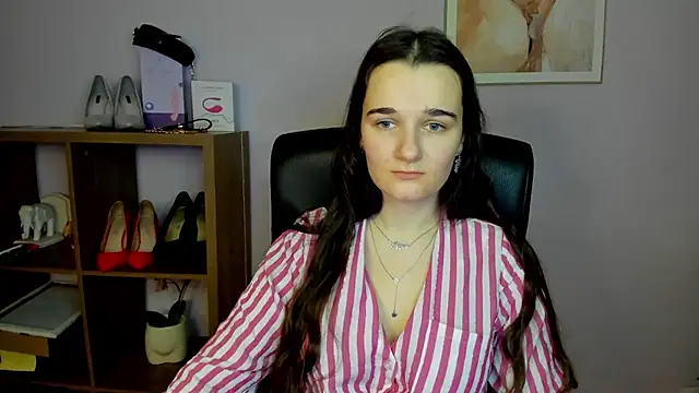 Snapshot of KateDelight chatting on February 16, 2026, 2:37 pm KateDelight online show from February 16, 2026, 2:37 pm