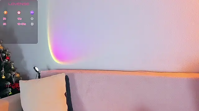 CrystalRey online show from January 13, 2026, 7:23 am